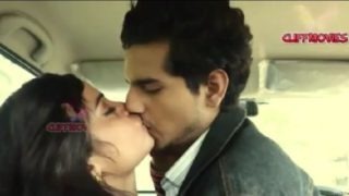 Chut fucking of Indian housewife in car