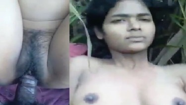 Dehati Girls Ki Fucking - 18 years old desi girl fucked in the jungle - Indian xxx videos