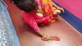 Hot maid fucked by mature desi man