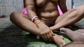 Maid satisfying horny Bihari man