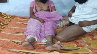 Married man seducing to fuck sexy desi maid